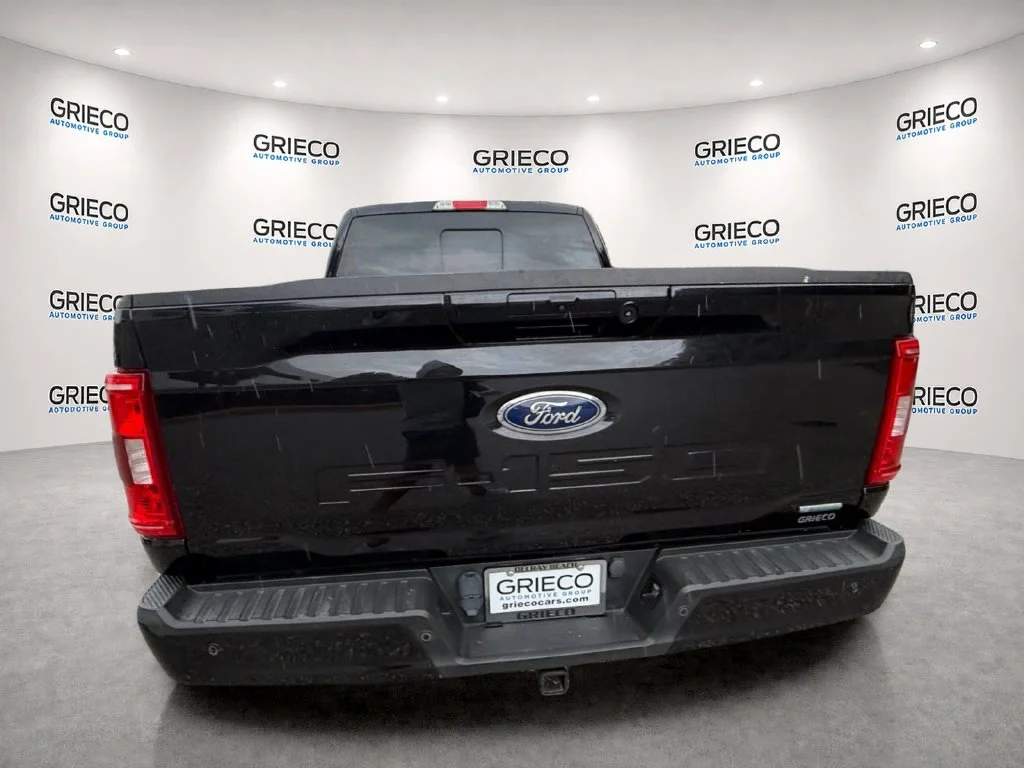 Used 2021 Black Ford XLT image 6