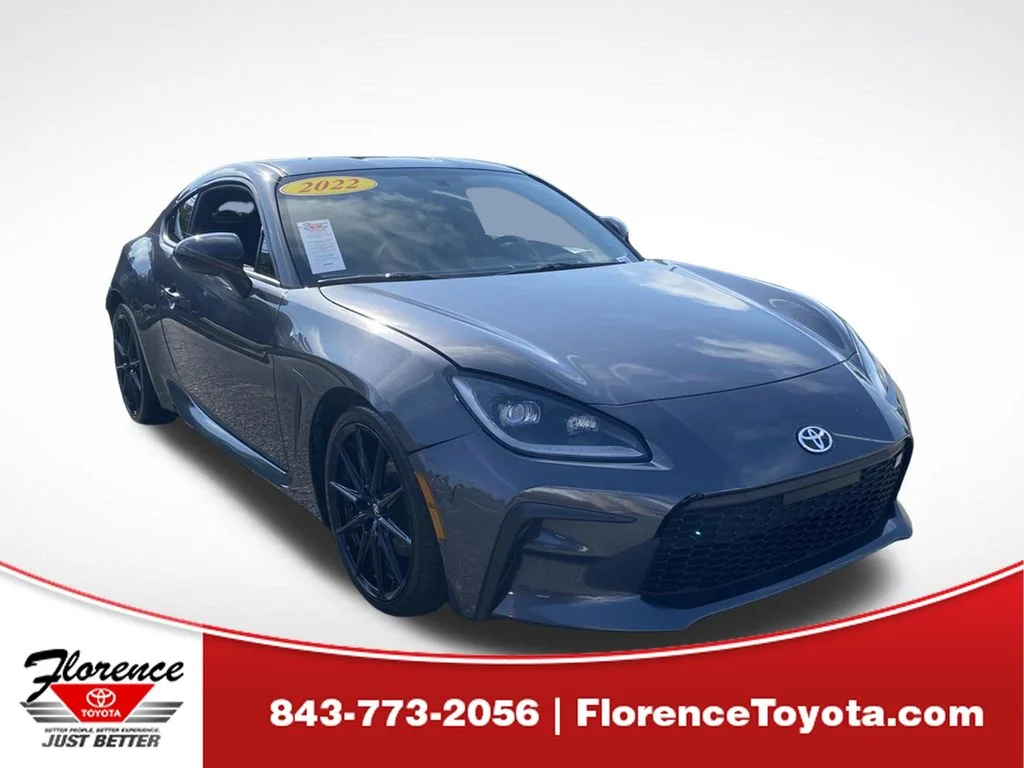 Used 2022  Toyota Premium image 1
