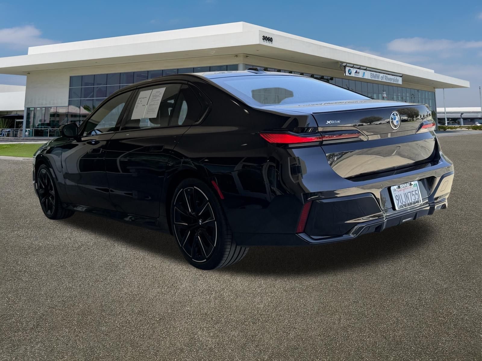 Used 2025 Black BMW 740i xDrive image 7