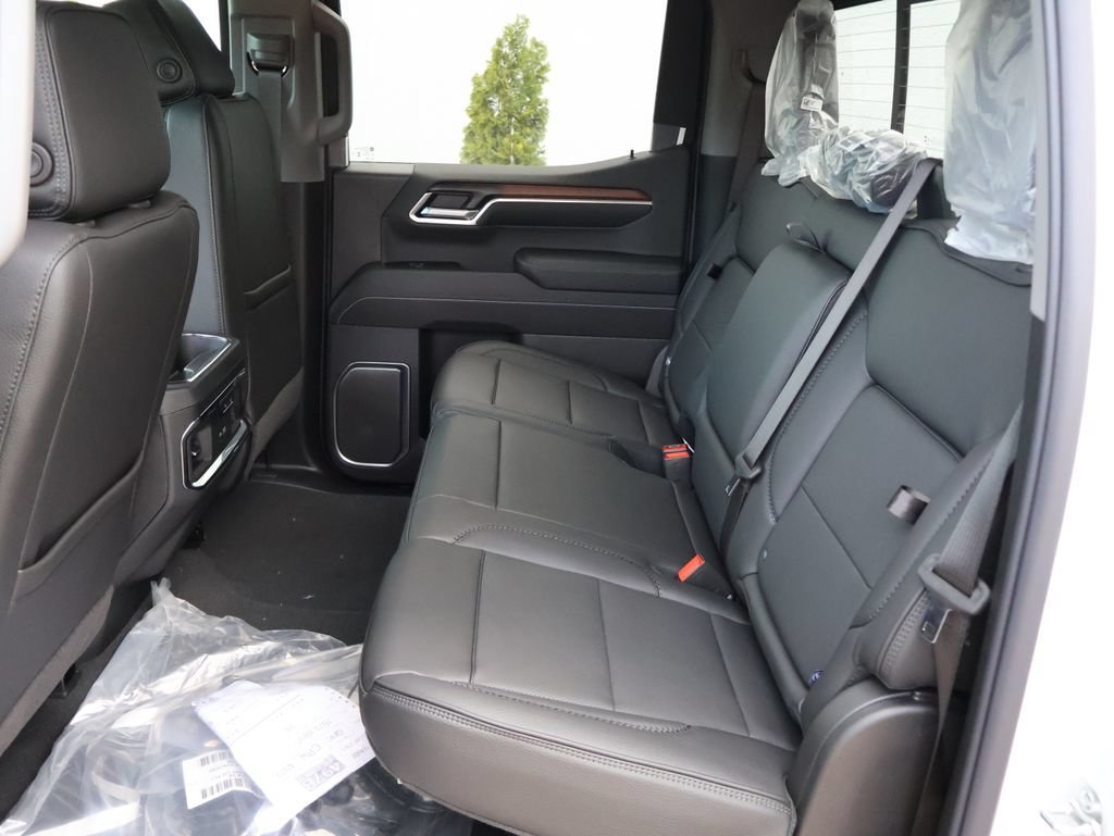 2026 GMC Sierra 1500 Denali - Photo 8