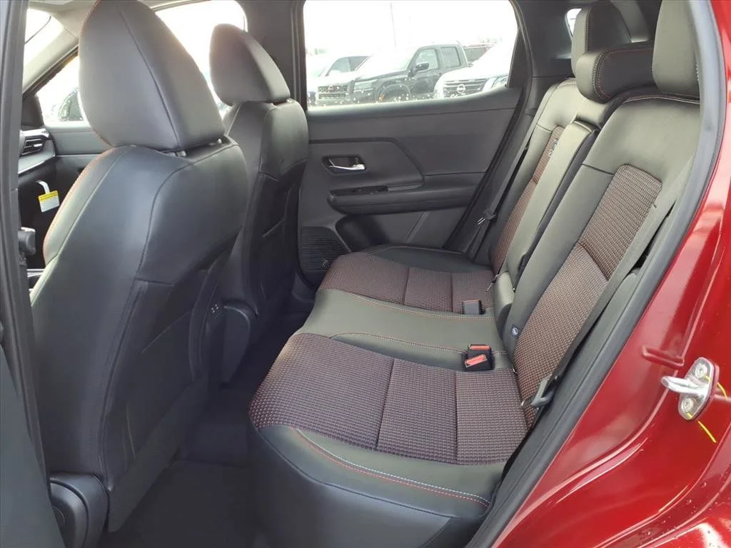 2026 Nissan KICKS SR AWD - Photo 30