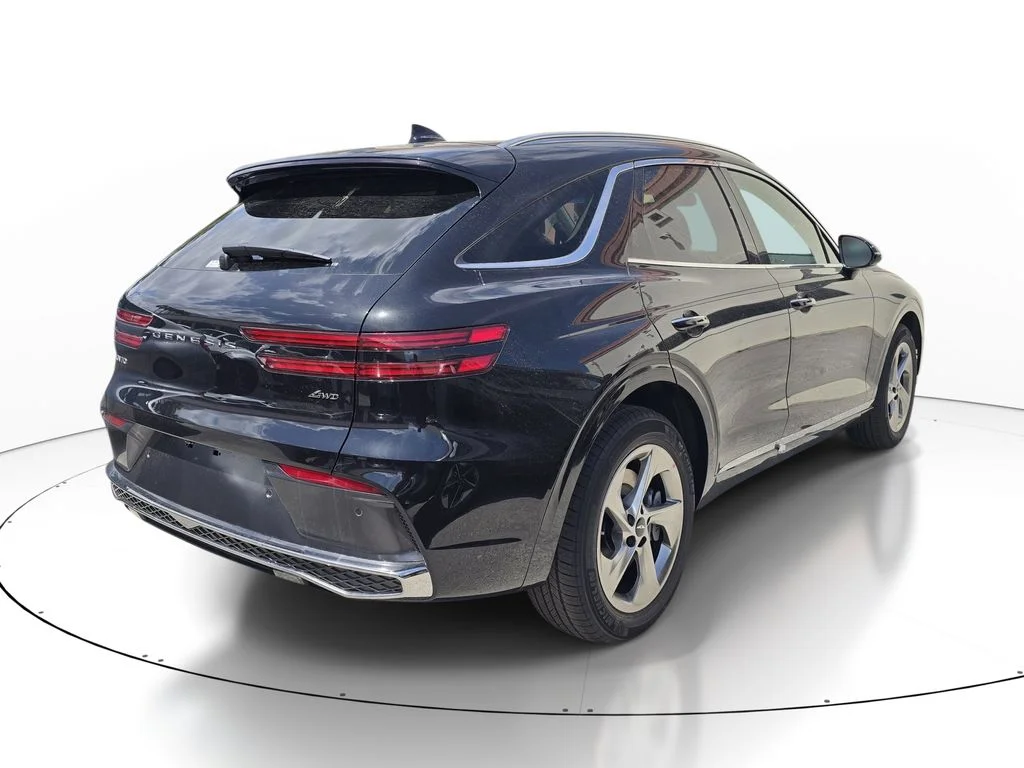 New 2026 Black Genesis 2.5T image 3