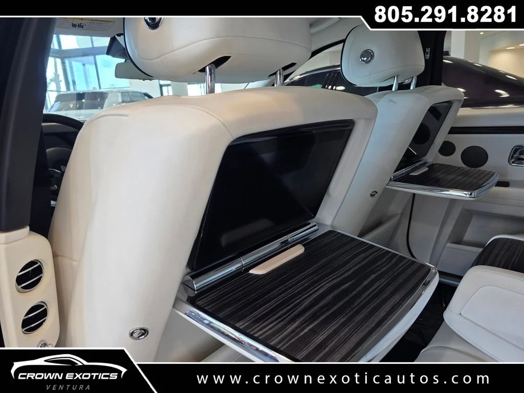 Used 2021  Rolls-Royce Base image 49
