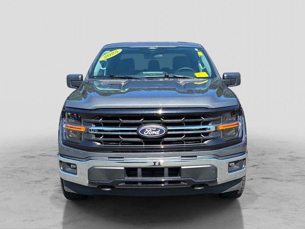 Used 2025 Gray Ford XLT image 2