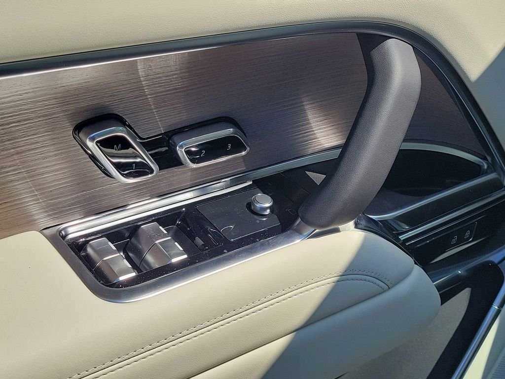 New 2026 Charente Grey Land Rover SE image 24