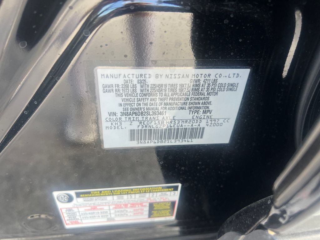 Certified Used 2025 Super Black Nissan SR image 30