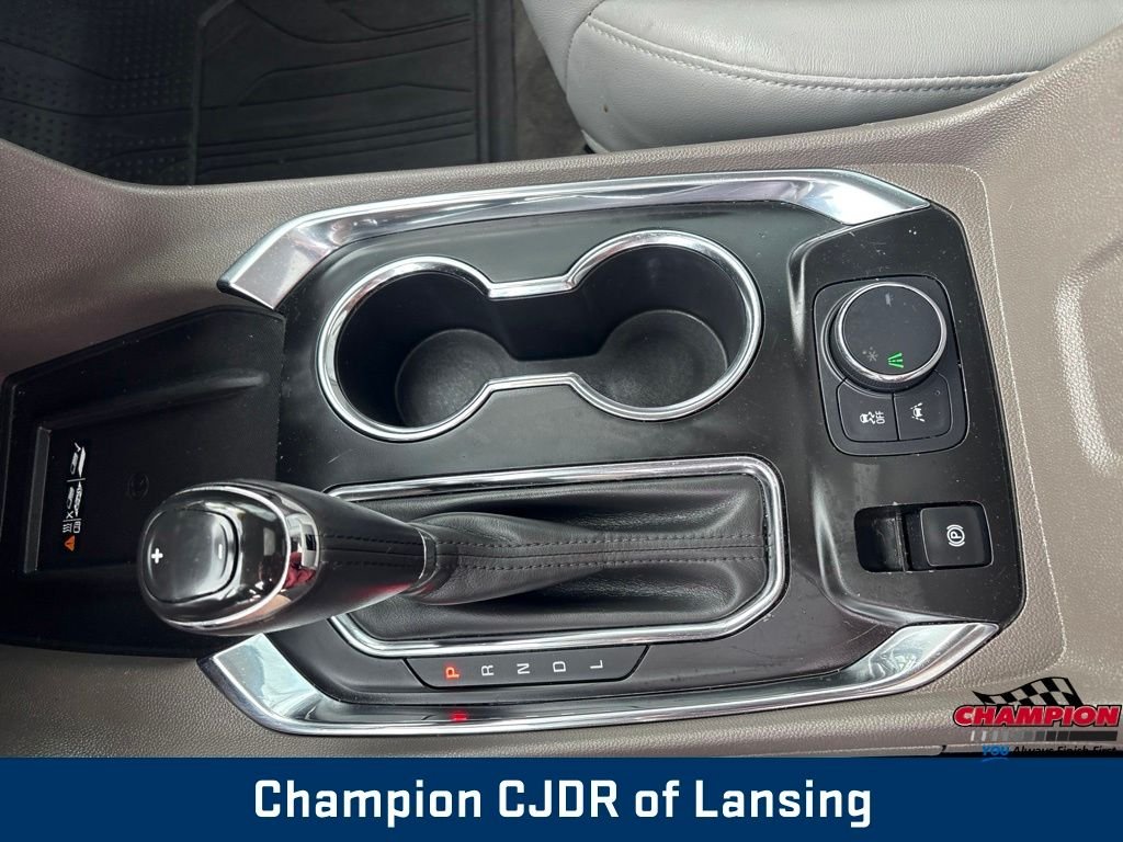 Used 2019 Beige Chevrolet Premier image 31