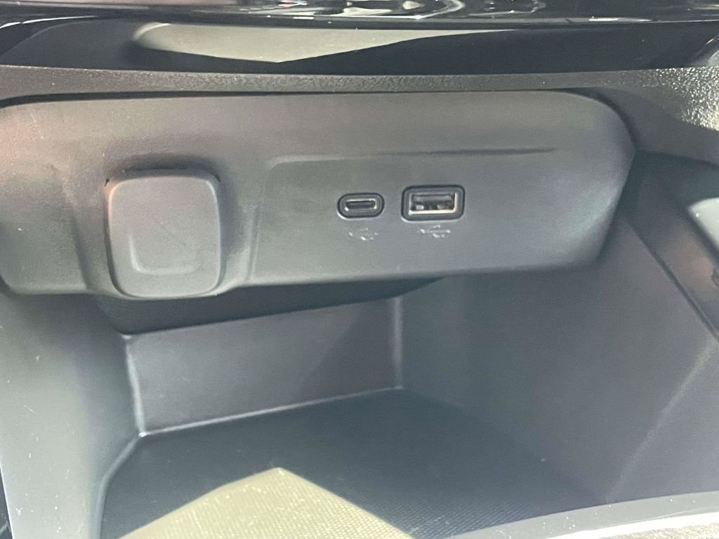 Used 2026 White Chevrolet LT image 19