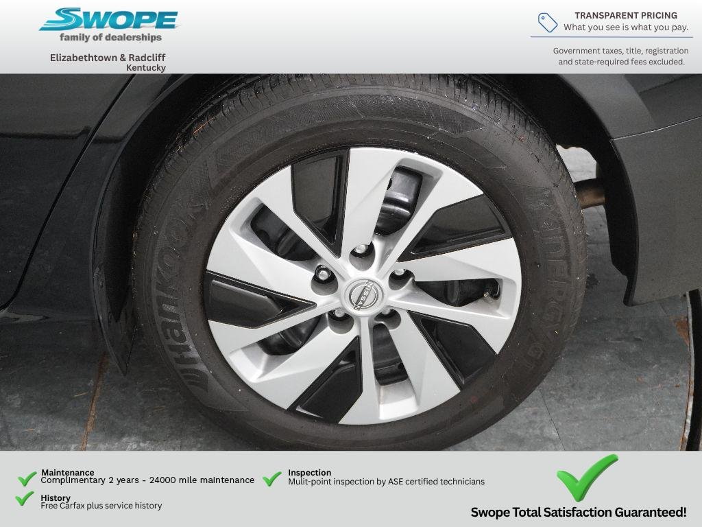 Used 2025 Super Black Nissan S image 28