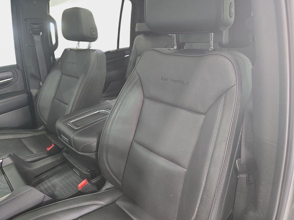 Used 2024 Sterling Metallic GMC Denali image 24