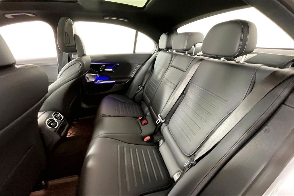 2026 Mercedes-Benz C-Class Sedan C 300 - Photo 18