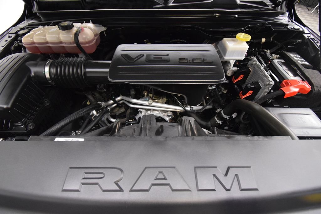Used 2022 Granite Crystal Metallic Clearcoat RAM Big Horn image 28