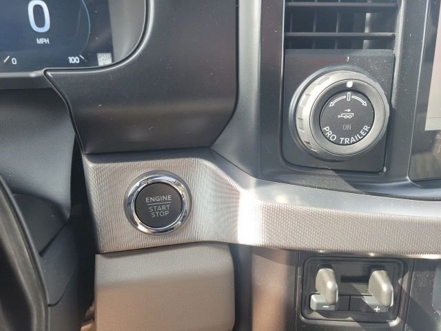New 2026 Star White Metallic Tri-Coat Ford F-250® Platinum® image 15