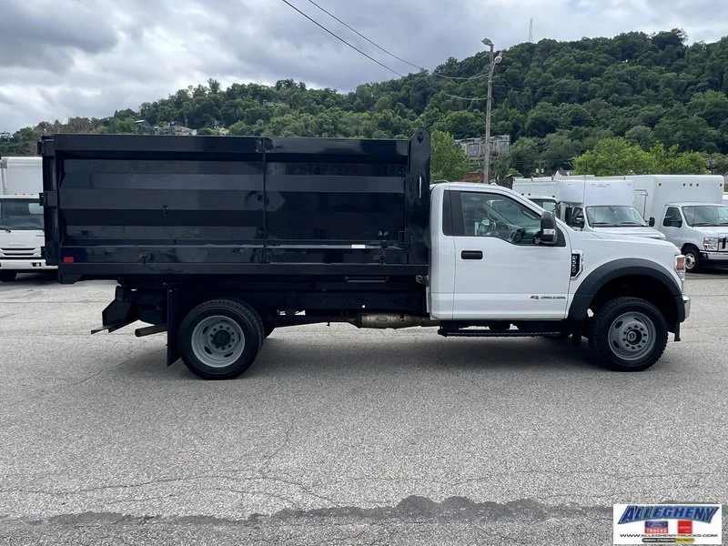 Used 2021 WHI/White Ford XL image 5