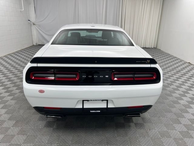 Used 2021 White Knuckle Clearcoat Dodge R/T Scat Pack Widebody image 7