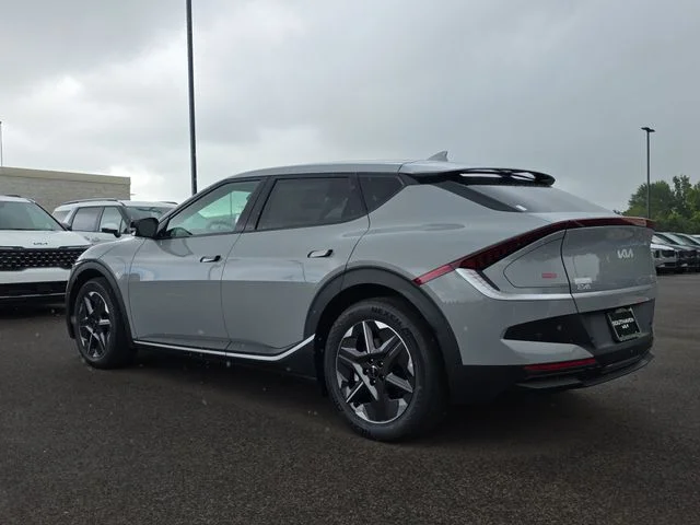 New 2026 Wolf Gray Kia LIGHT image 3