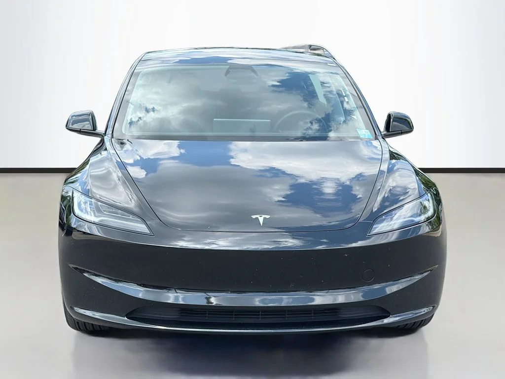 Used 2025 Diamond Black Tesla Long Range image 3