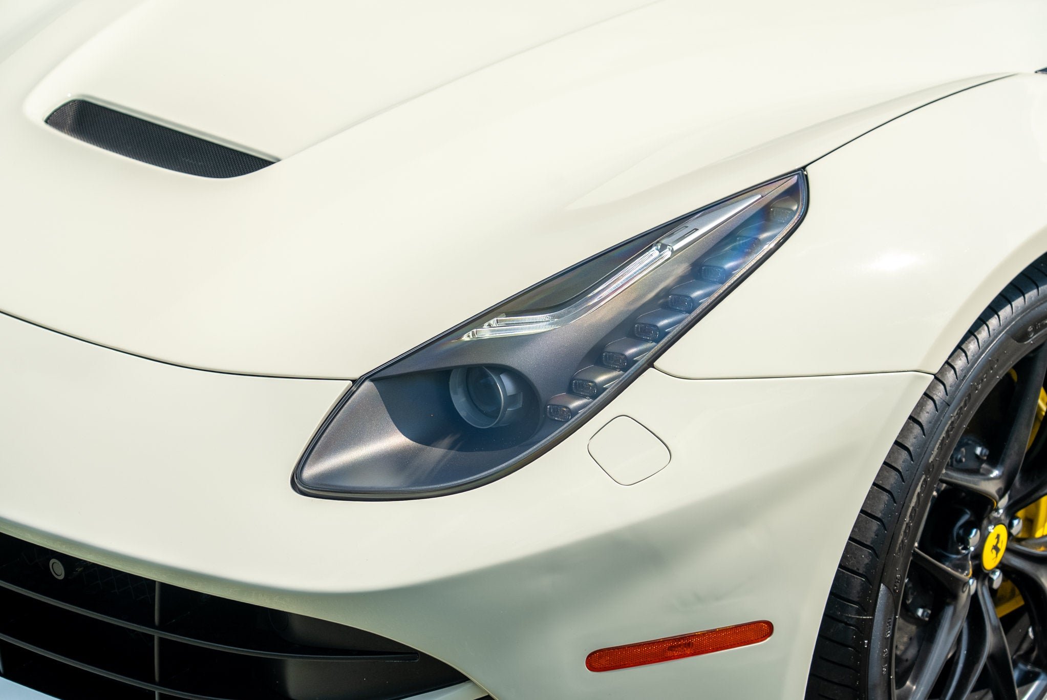Certified Used 2017 Bianco Avus Ferrari  image 23