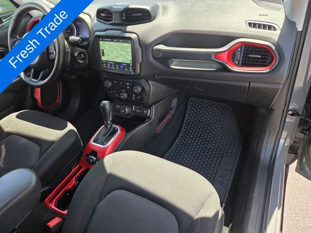 Used 2022 Gray Jeep Trailhawk image 15