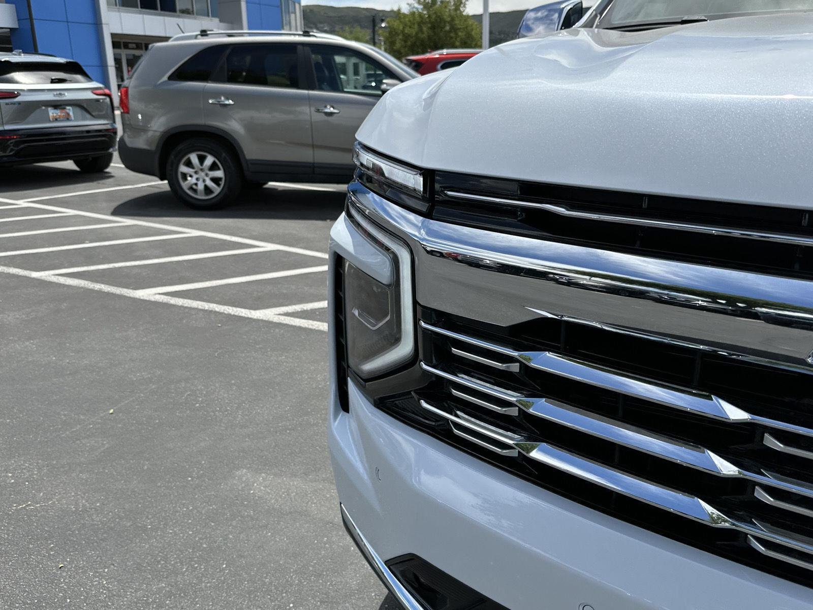 New 2026 Polar White Tricoat Chevrolet Premier image 16