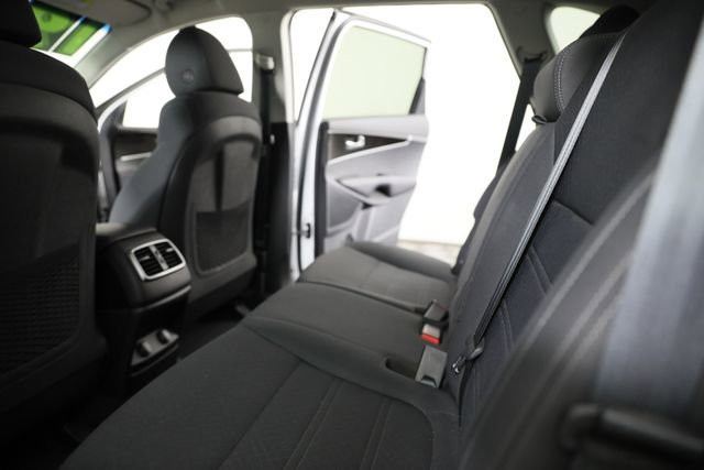 Used 2019 White Kia 2.4L LX image 20