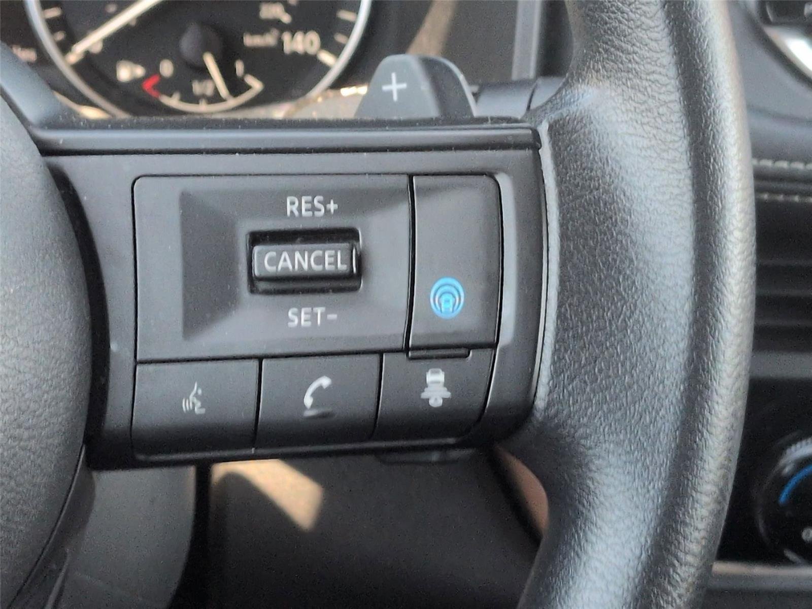 Used 2024 Everest White Pearl Nissan SV image 21