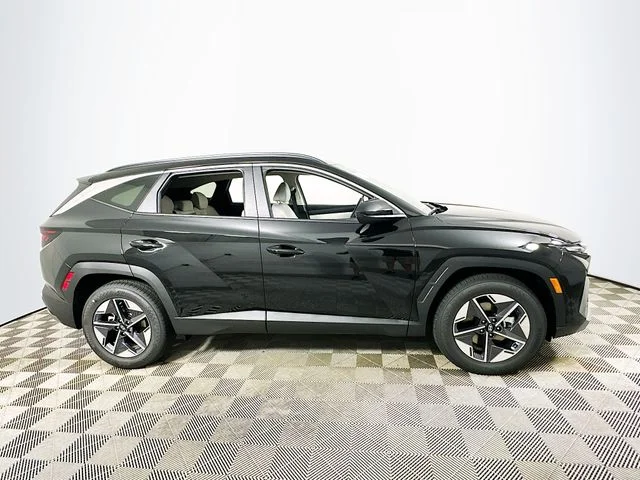 New 2026 Hyundai TUCSON SEL