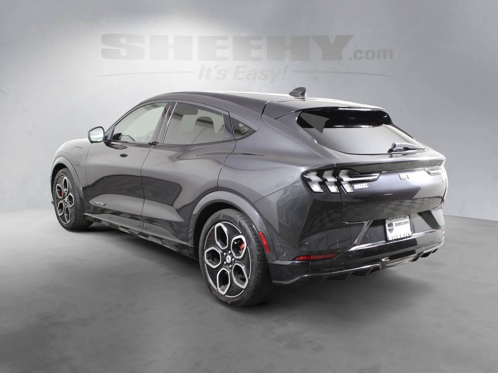Used 2022 Gray Ford GT image 14