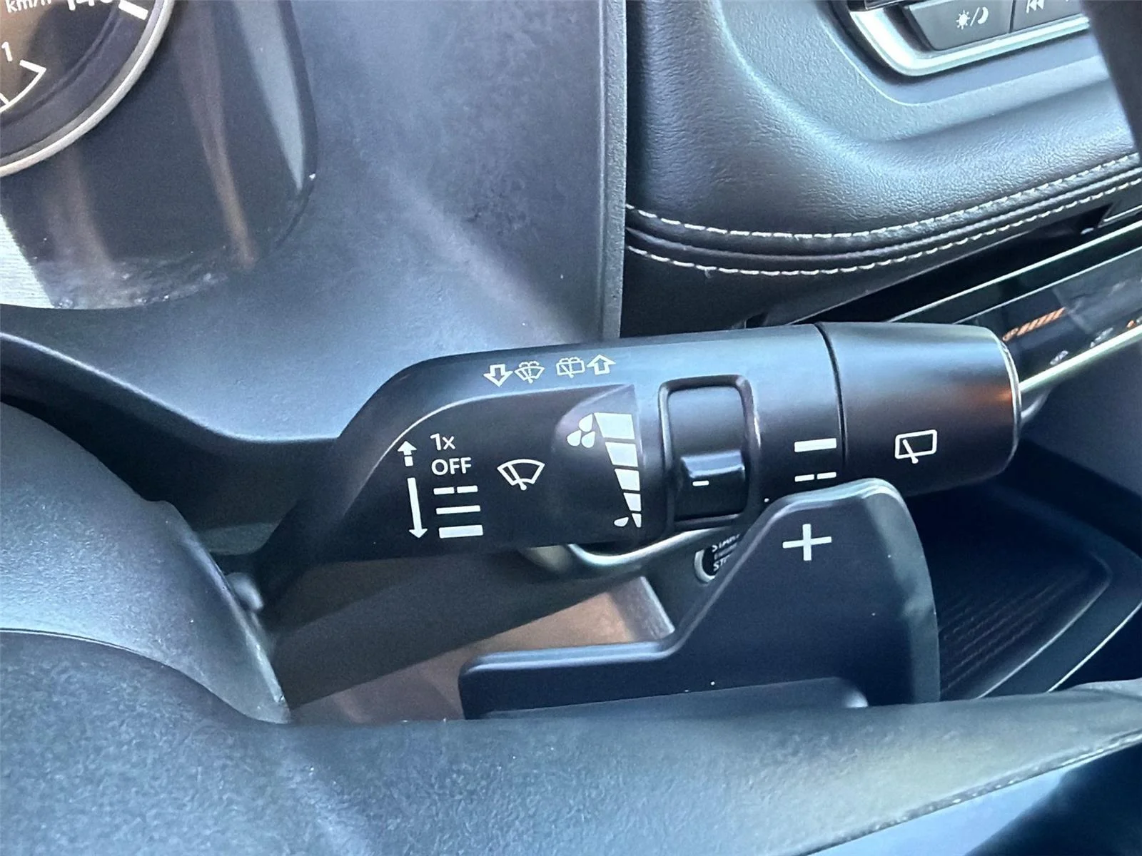 Used 2021 Gun Metallic Nissan SV image 39
