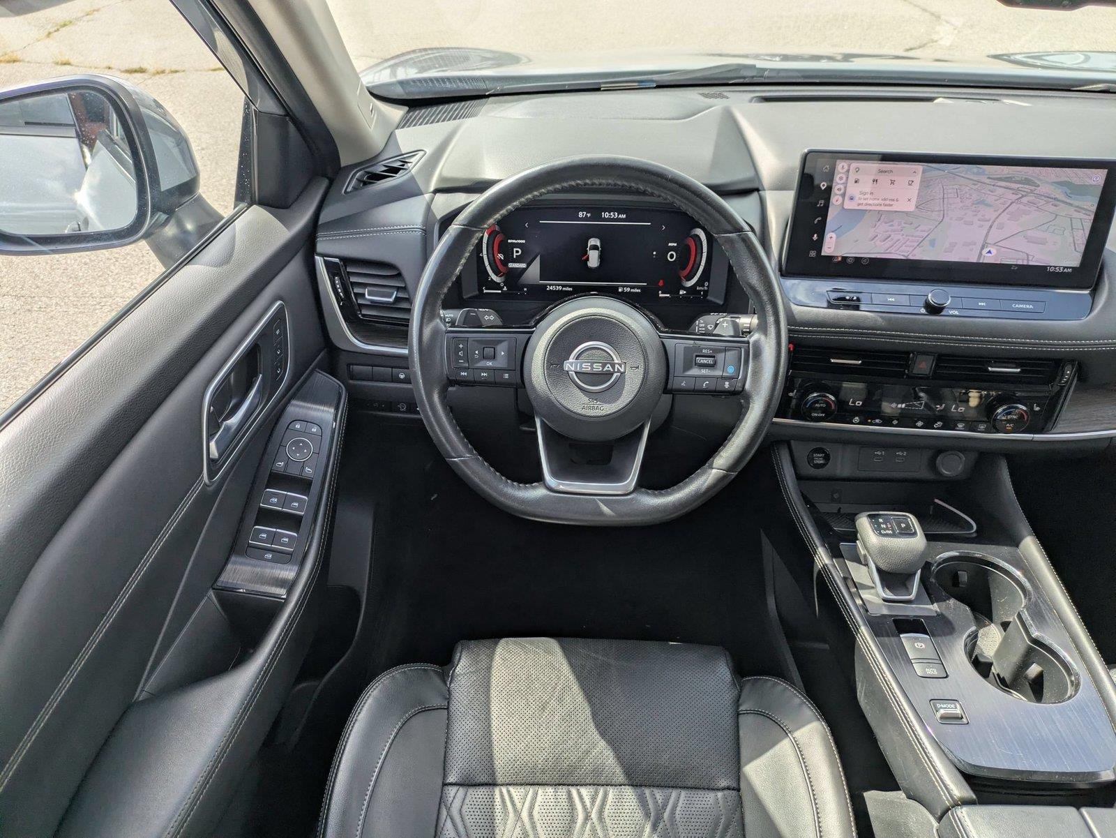 Used 2024 Boulder Gray Metallic Nissan Platinum image 30