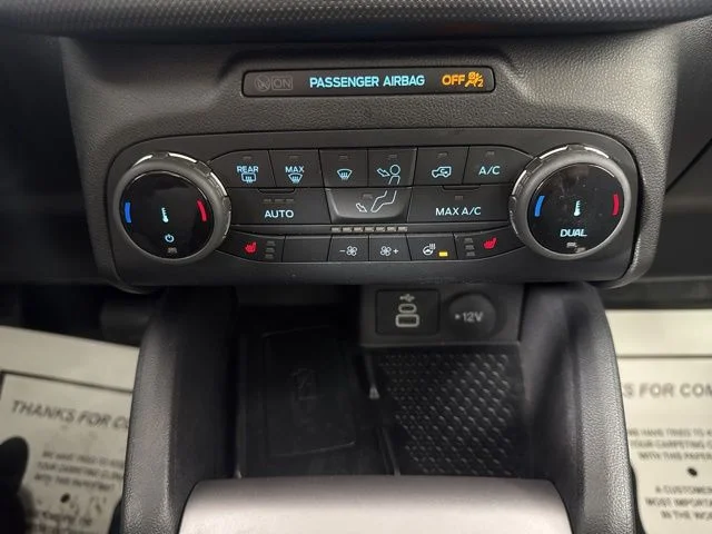 Used 2023 Silver Metallic Ford Outer Banks image 16