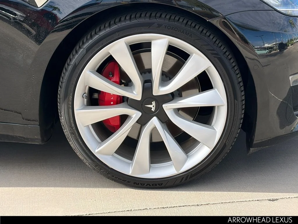 Used 2018 Black Tesla Long Range image 10