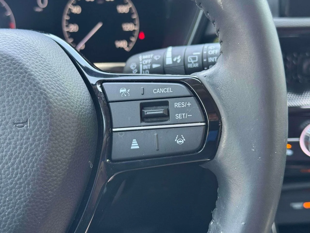 Certified Used 2024 Meteorite Gray Metallic Honda EX-L AWD image 29