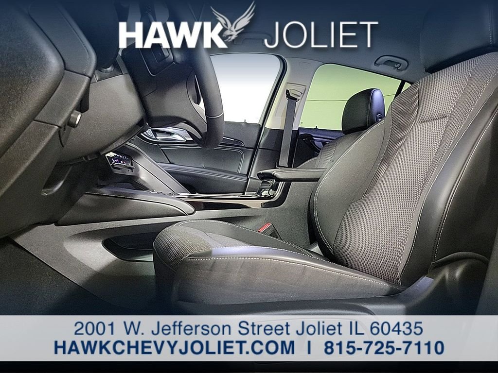 Used 2023 Black Buick Preferred image 10