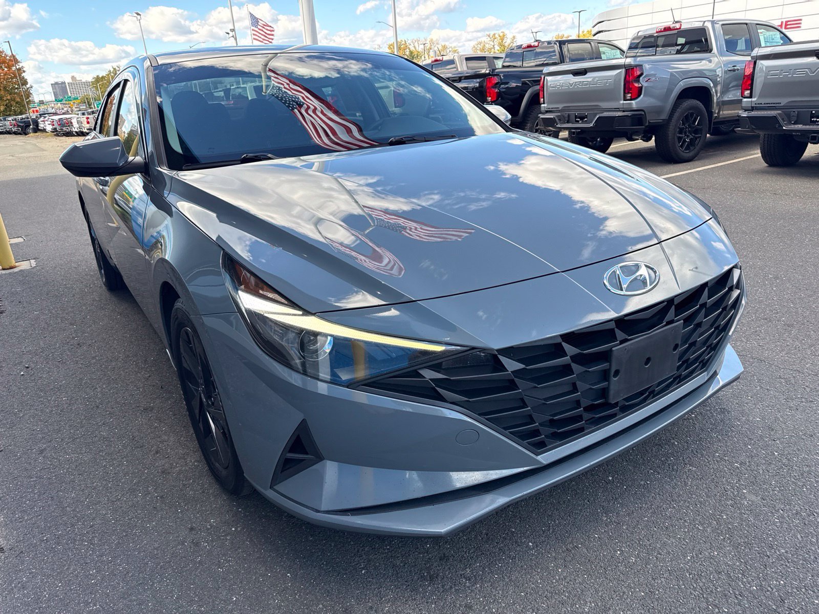 Used 2022  Hyundai SEL image 4