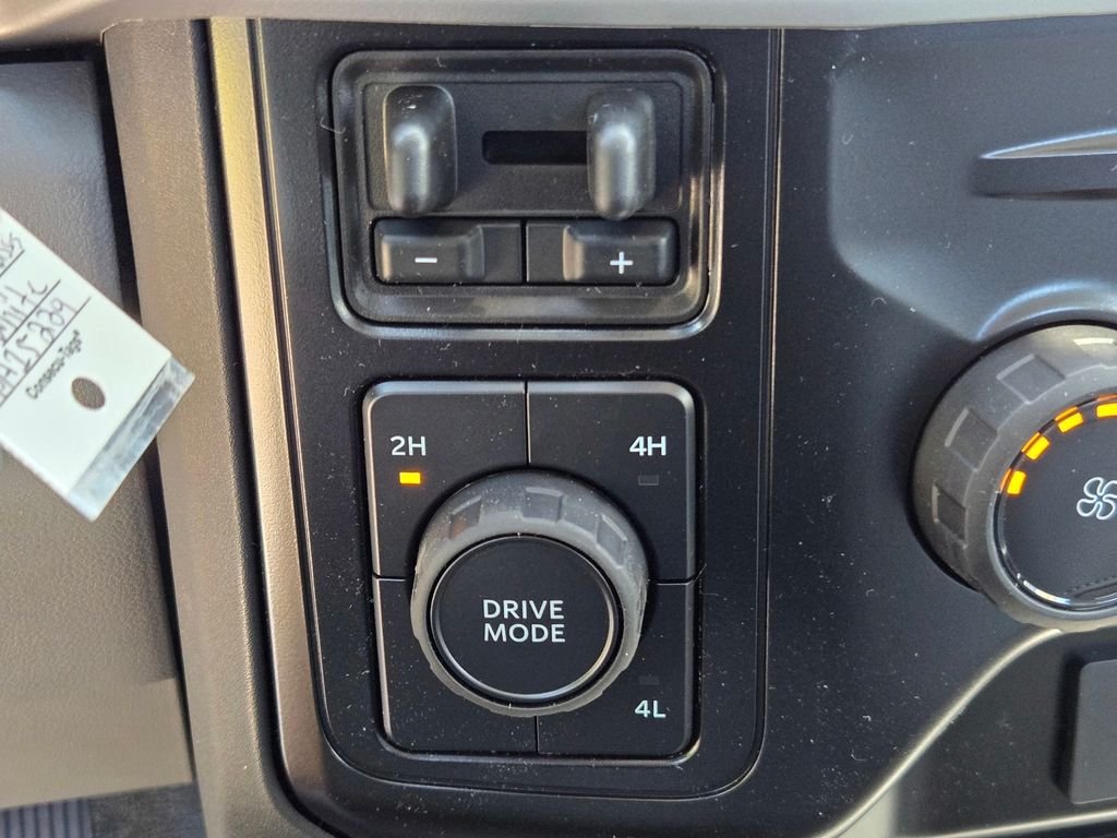 New 2026 Oxford White Ford F-450® XL image 7