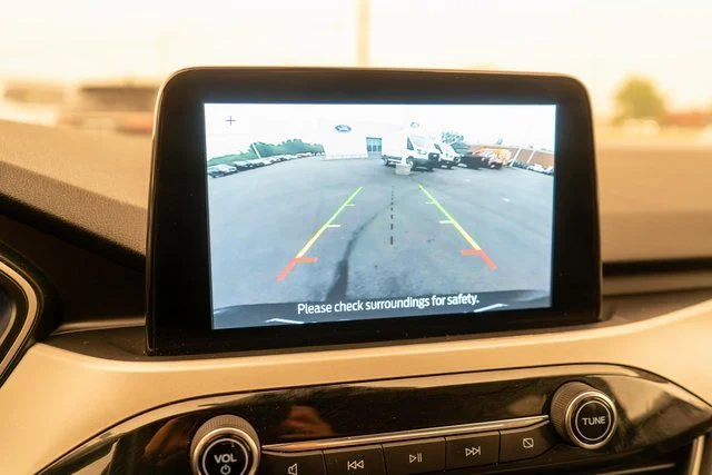 Used 2020 Blue Ford SE image 24