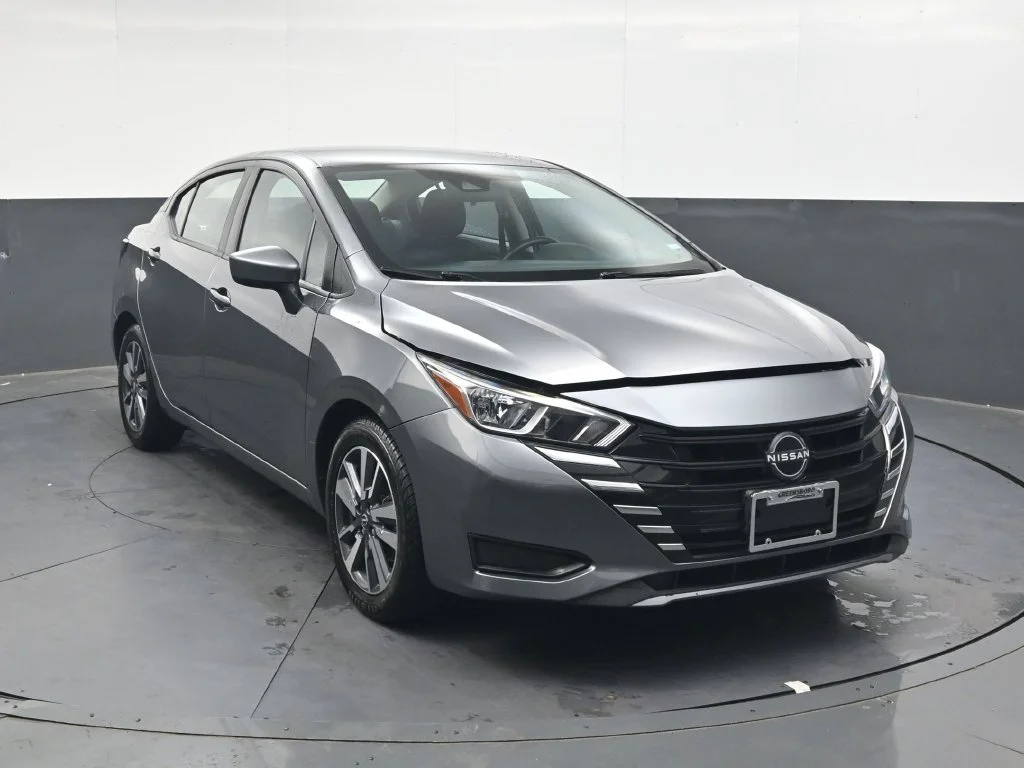 Used 2024 Gray Nissan 1.6 SV image 2