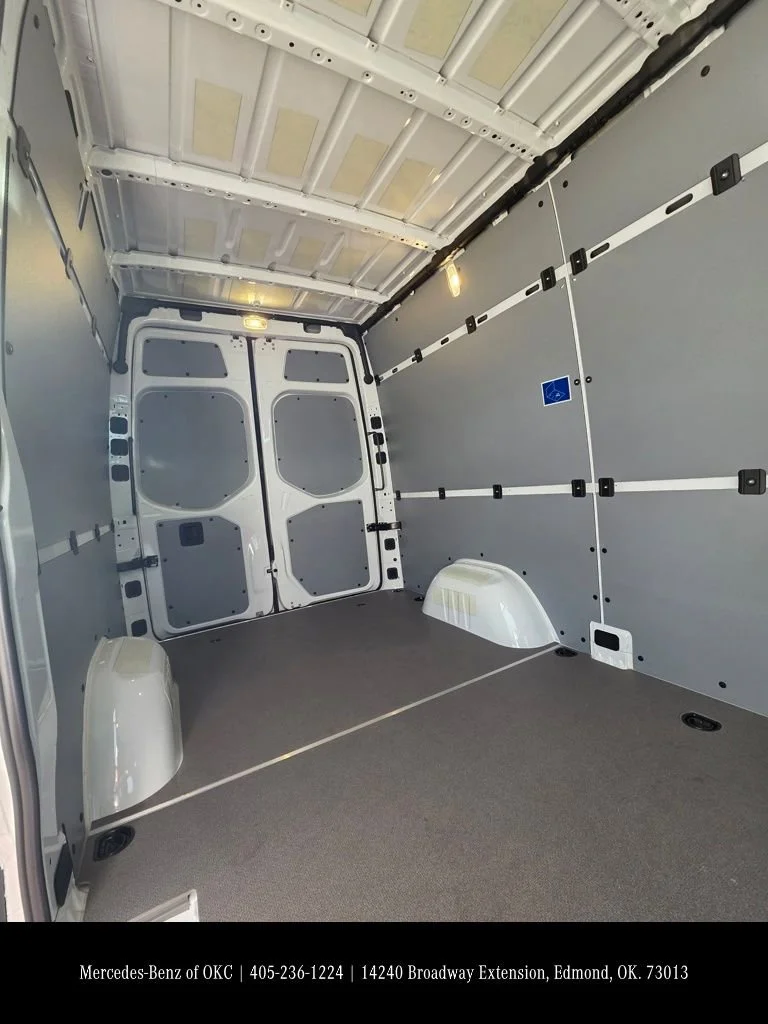 New 2025 Arctic White Mercedes-Benz Cargo 144 WB image 19
