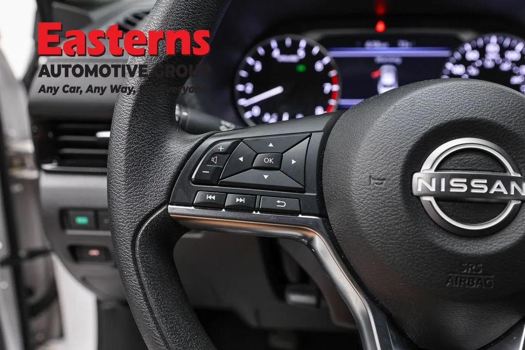 Used 2024 White Nissan SV image 14