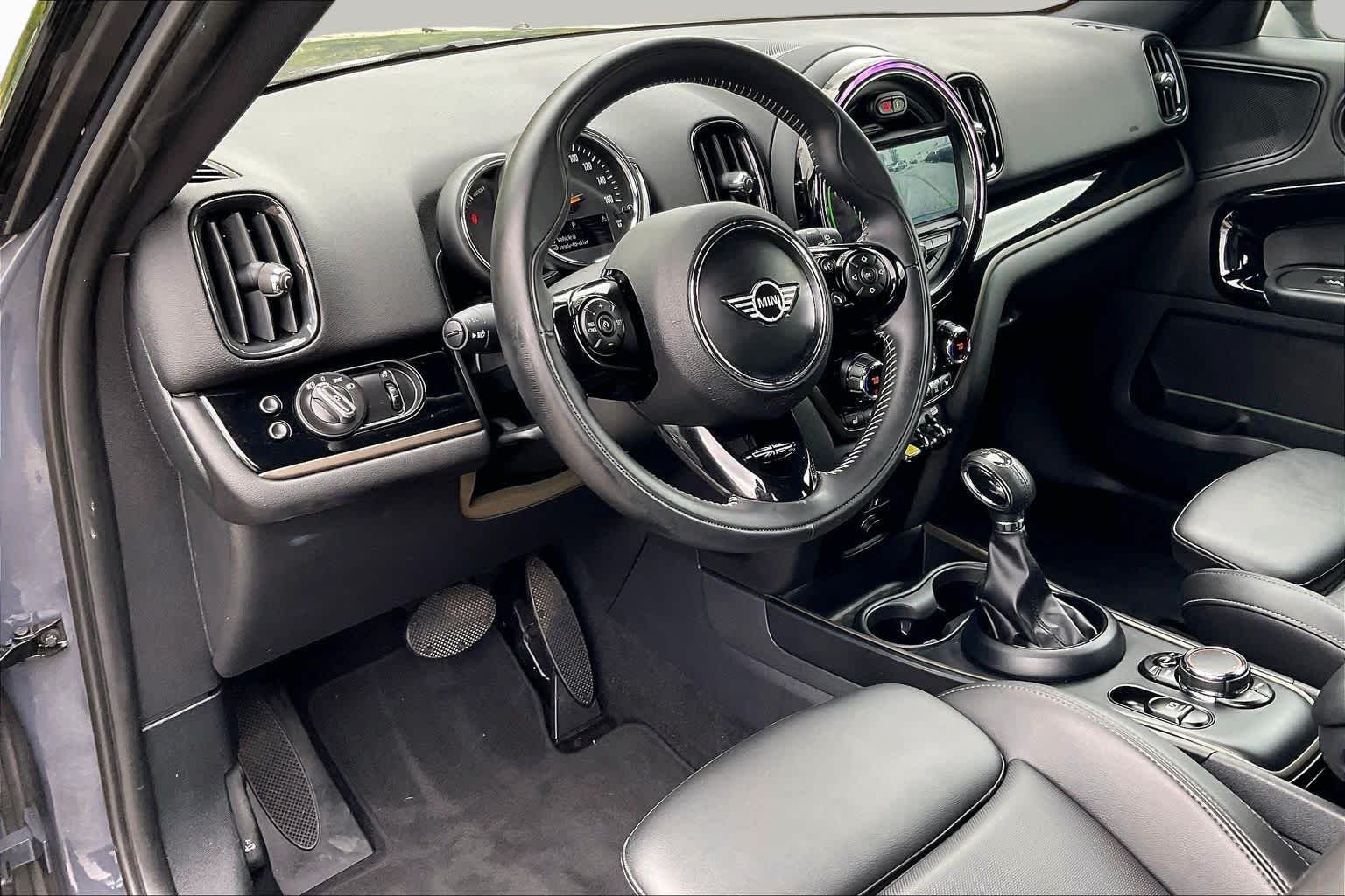 Used 2019 Thunder Gray Metallic MINI Cooper S E image 16