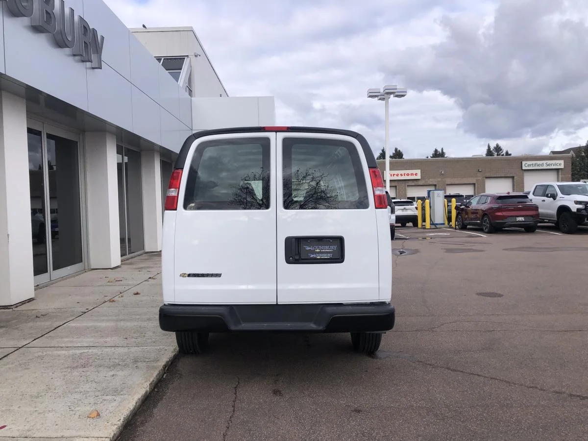 New 2025 White Chevrolet Rwd 2500 155 image 6