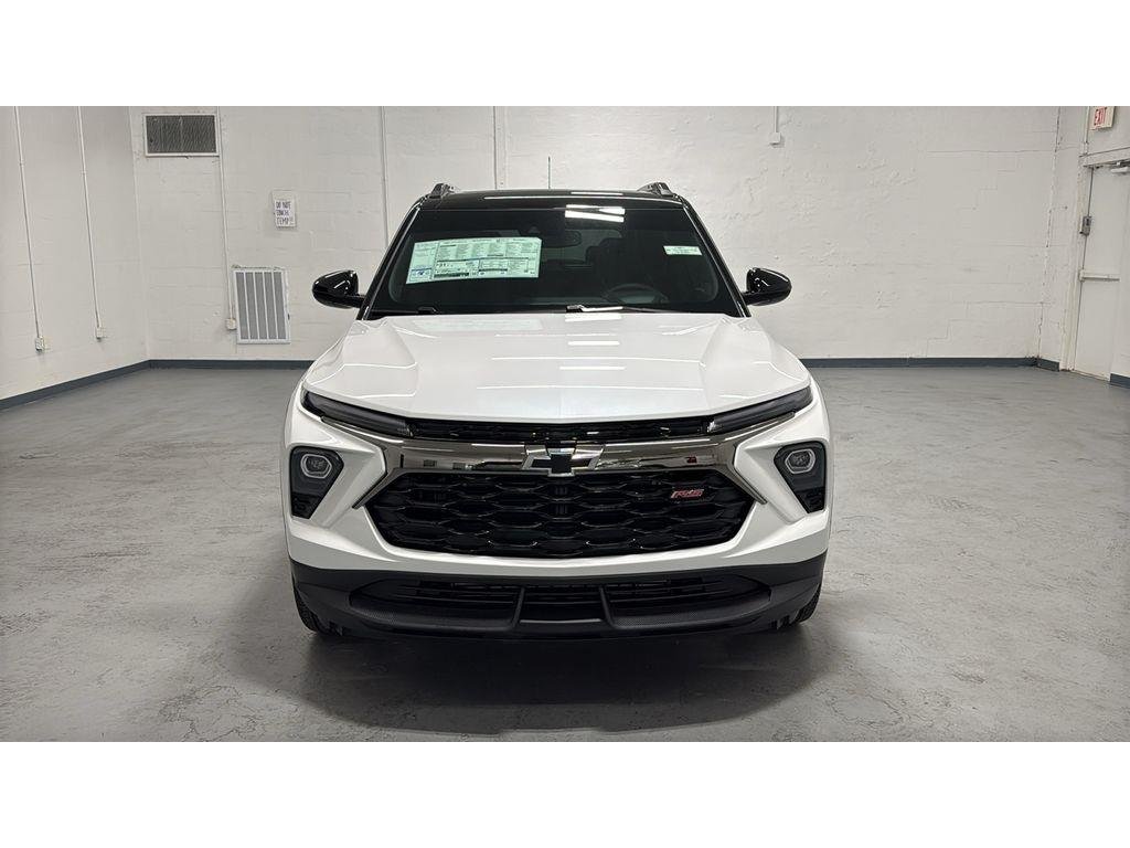 New 2026 Iridescent Pearl Tricoat Chevrolet RS image 12