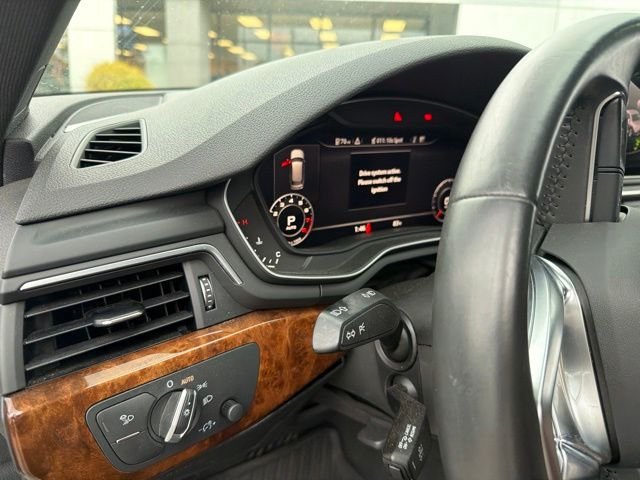 Used 2019 Glacier White Metallic Audi 2.0T Premium image 25