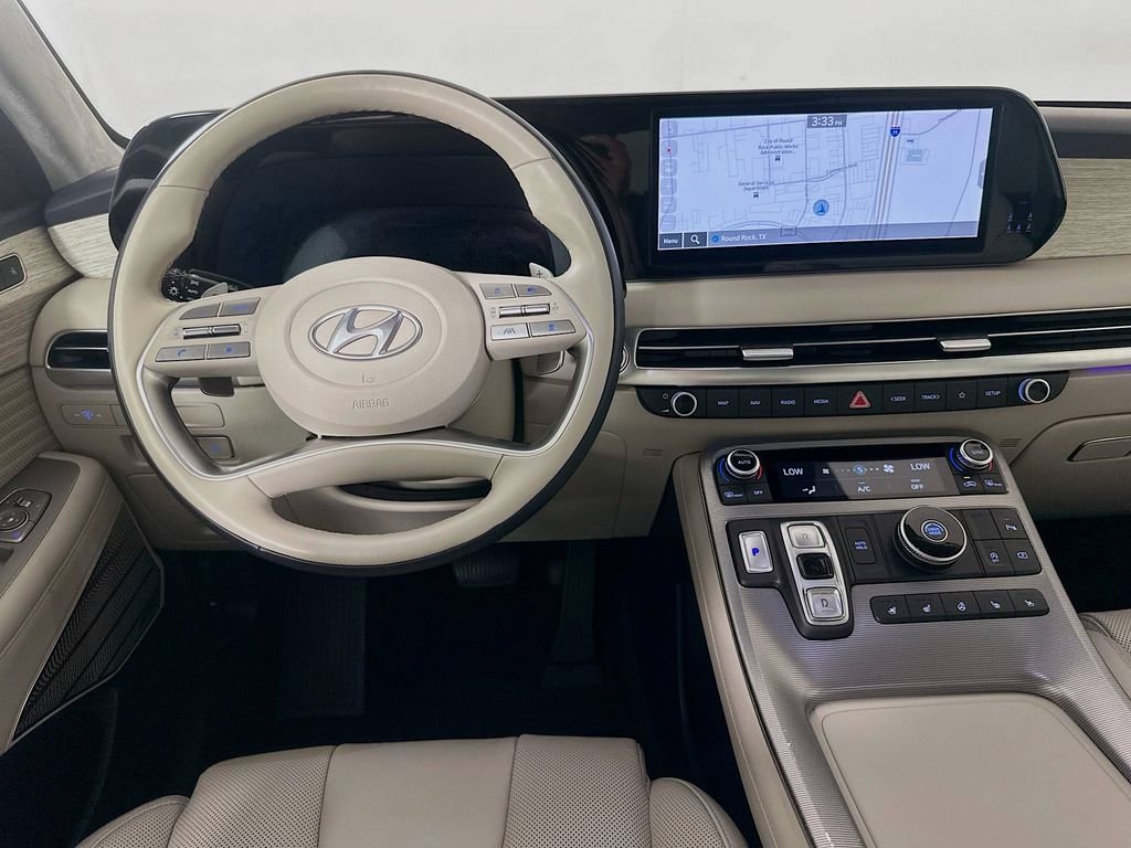 Used 2024 Red Hyundai Calligraphy image 23