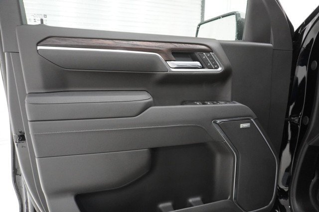 2026 GMC Sierra 1500 SLT - Photo 17