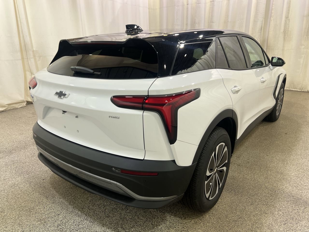 2025 Chevrolet Blazer EV LT - Photo 8