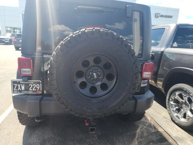 Used 2017 Black Jeep Unlimited Sport image 5
