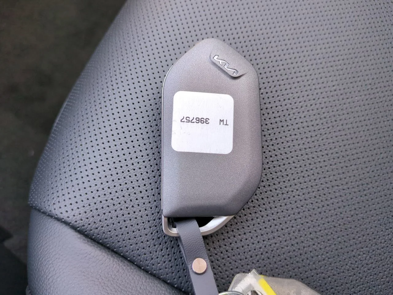 2026 Kia Sportage EX - Photo 35