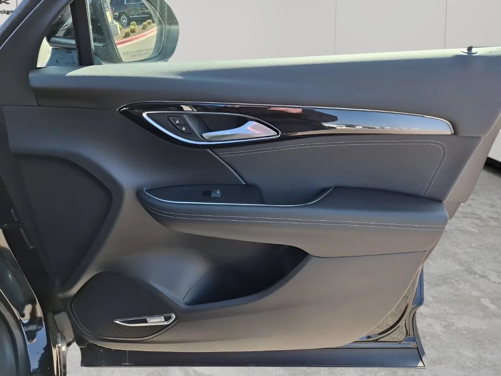 New 2026 Ebony Twilight Metallic Buick Preferred image 14